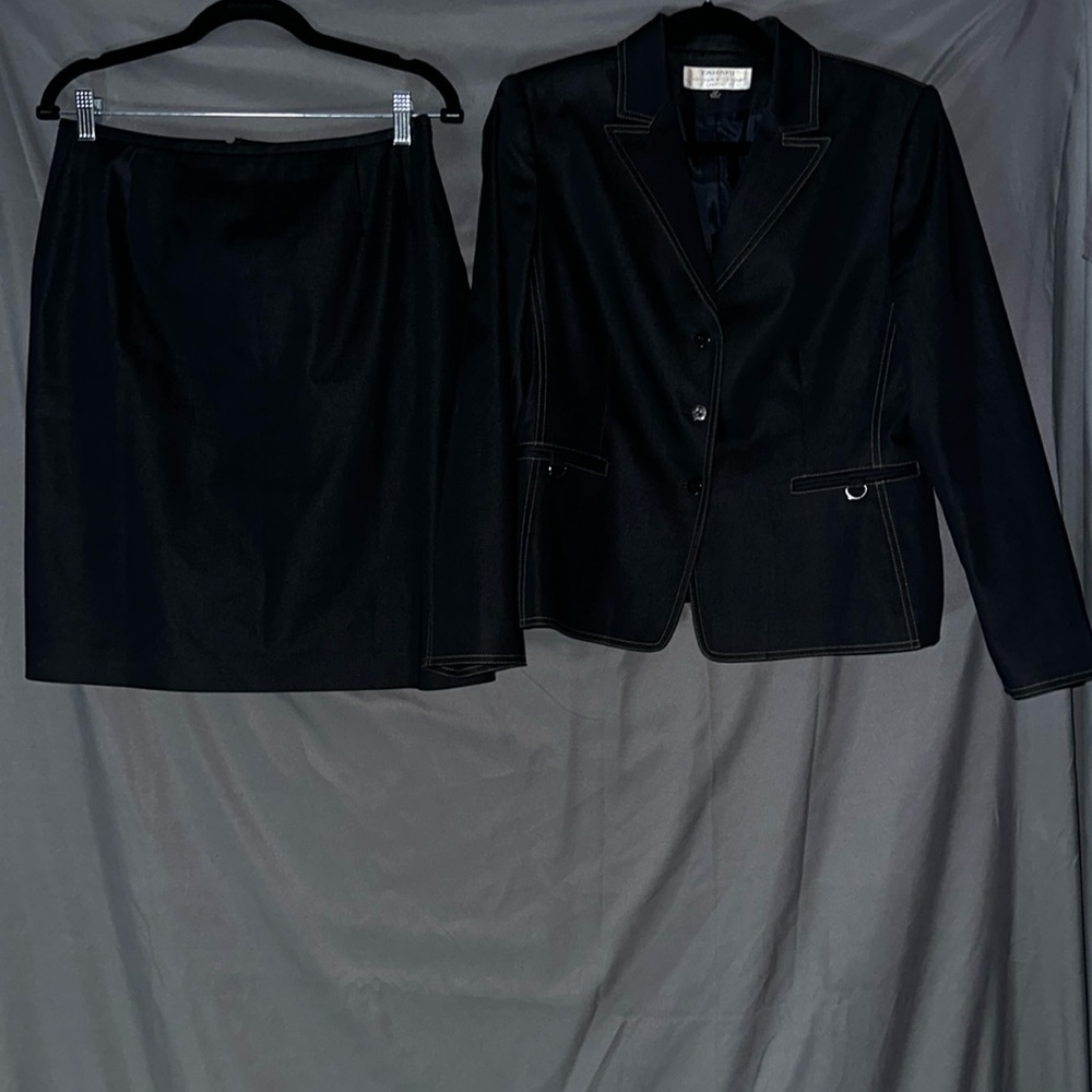 Tahari Denim skirt suit
